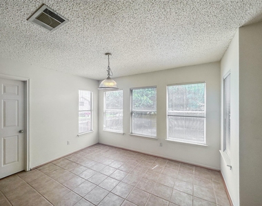 12951 Dionysus Dr - Photo Thumbnail 10