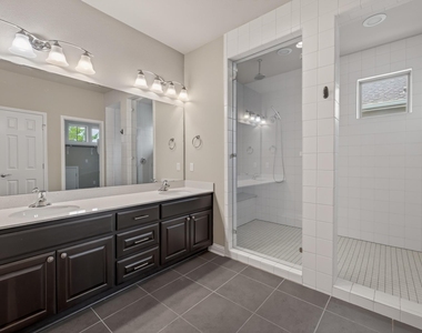 1501 Lawrence St - Photo Thumbnail 16