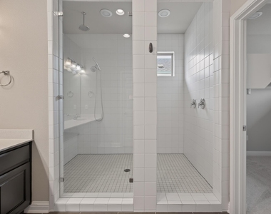 1501 Lawrence St - Photo Thumbnail 17