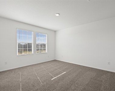 310 Puerto Plata Ave - Photo Thumbnail 17
