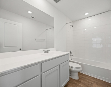 310 Puerto Plata Ave - Photo Thumbnail 16