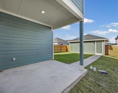 310 Puerto Plata Ave - Photo Thumbnail 21