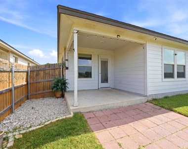 1024 Tipton St - Photo Thumbnail 24