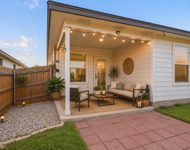 1024 Tipton St - Photo Thumbnail 23