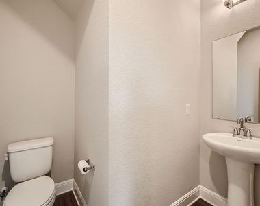 274 Sawtooth Mountain Way - Photo Thumbnail 6