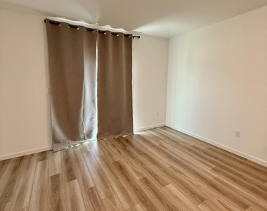 10855 Drogba Drive - Photo Thumbnail 36