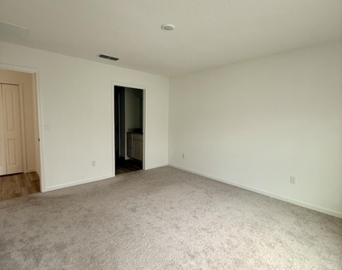 10855 Drogba Drive - Photo Thumbnail 25