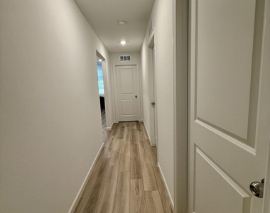 10855 Drogba Drive - Photo Thumbnail 17
