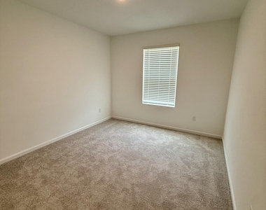 10855 Drogba Drive - Photo Thumbnail 21