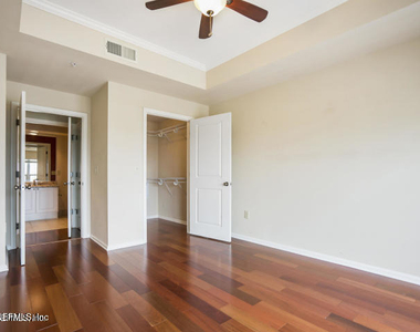 400 E Bay Street - Photo Thumbnail 64