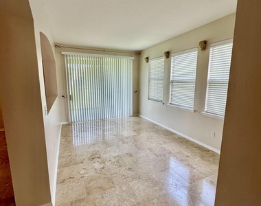 13351 Smithwick Lane - Photo Thumbnail 10