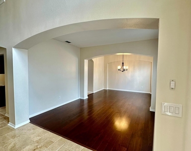 13351 Smithwick Lane - Photo Thumbnail 2