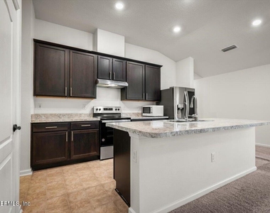8123 Barley Way - Photo Thumbnail 5
