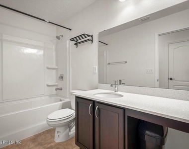 8123 Barley Way - Photo Thumbnail 15