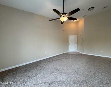3680 Kirkpatrick Circle - Photo Thumbnail 4
