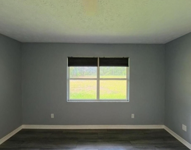 7559 Monongahela Avenue - Photo Thumbnail 9