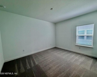 96 Bellaire Isle Street - Photo Thumbnail 10