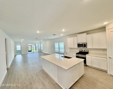 96 Bellaire Isle Street - Photo Thumbnail 2
