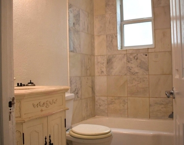 2968 Green Street - Photo Thumbnail 8