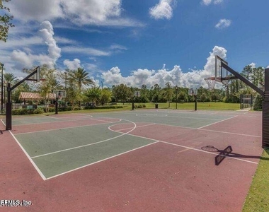 526 Richmond Drive - Photo Thumbnail 19