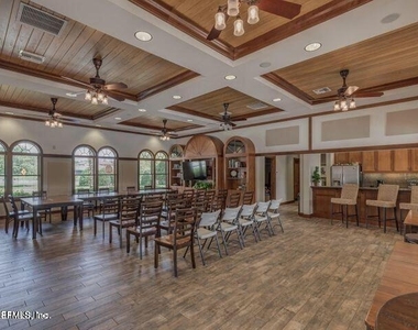 526 Richmond Drive - Photo Thumbnail 21
