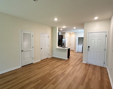 199 Scotch Pebble Drive - Photo Thumbnail 22