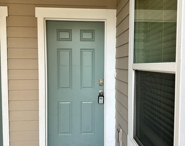 199 Scotch Pebble Drive - Photo Thumbnail 1