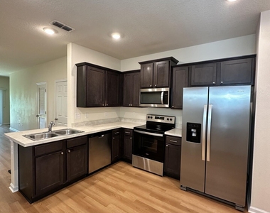 199 Scotch Pebble Drive - Photo Thumbnail 23