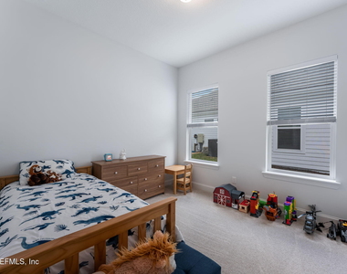 281 Pine Grove Point - Photo Thumbnail 18