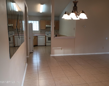 3372 Mandarin Glen Circle S - Photo Thumbnail 4