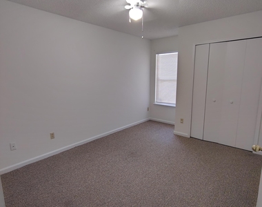 3372 Mandarin Glen Circle S - Photo Thumbnail 11