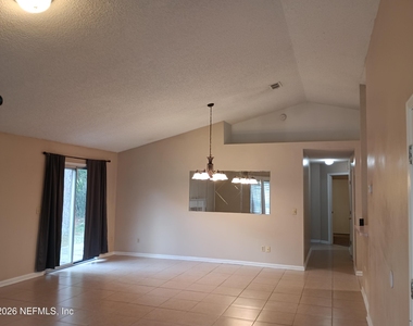 3372 Mandarin Glen Circle S - Photo Thumbnail 2
