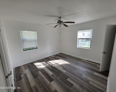 7816 Catawba Drive - Photo Thumbnail 15
