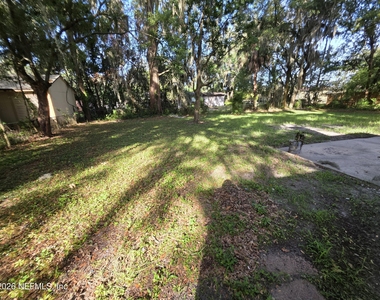 7816 Catawba Drive - Photo Thumbnail 20