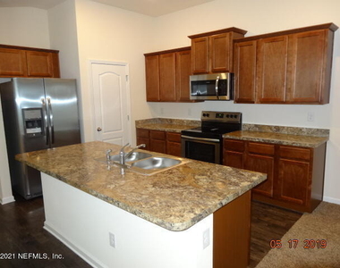 9059 Kipper Drive - Photo Thumbnail 1