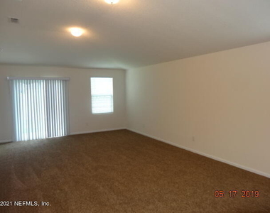 9059 Kipper Drive - Photo Thumbnail 3