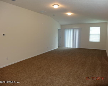 9059 Kipper Drive - Photo Thumbnail 2