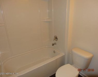 9059 Kipper Drive - Photo Thumbnail 13