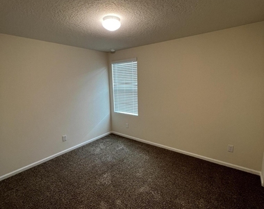 9059 Kipper Drive - Photo Thumbnail 9