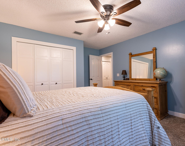 4610 Saddlehorn Trail - Photo Thumbnail 21