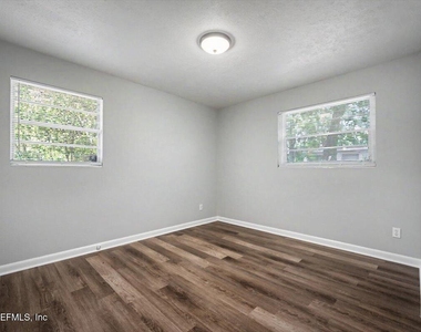 7010 Arques Road - Photo Thumbnail 26