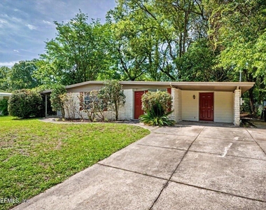 7010 Arques Road - Photo Thumbnail 3