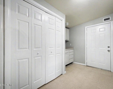 7010 Arques Road - Photo Thumbnail 20
