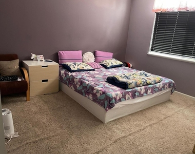 2277 Stoughton Drive - Photo Thumbnail 13