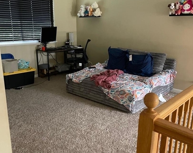 2277 Stoughton Drive - Photo Thumbnail 11