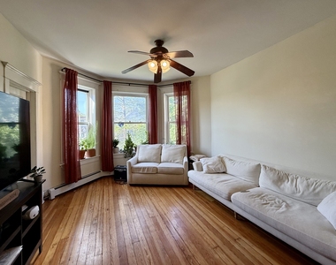 47 Chicago Avenue - Photo Thumbnail 6