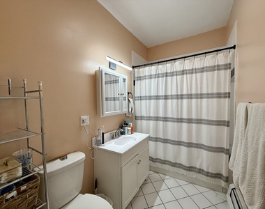 47 Chicago Avenue - Photo Thumbnail 14