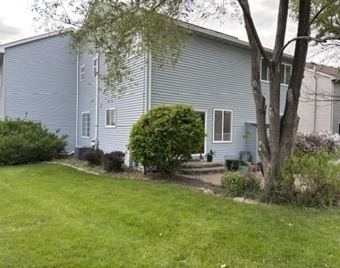 2140 Horncastle Lane - Photo Thumbnail 3