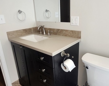 4825 W Bloomingdale Avenue - Photo Thumbnail 12