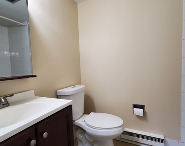 926 Dunlop Avenue - Photo Thumbnail 9